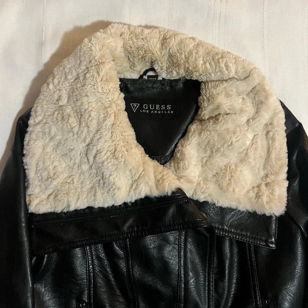 🖤 Guess Los Angeles Faux-Leather Moto
Jacket🖤 - Picture 5 of 8